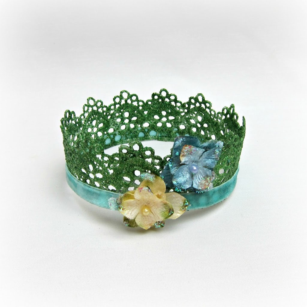 Lace crowns are surprisingly simple to make!  This tutorial will give a step by step guide to make lace crowns that are beautiful.