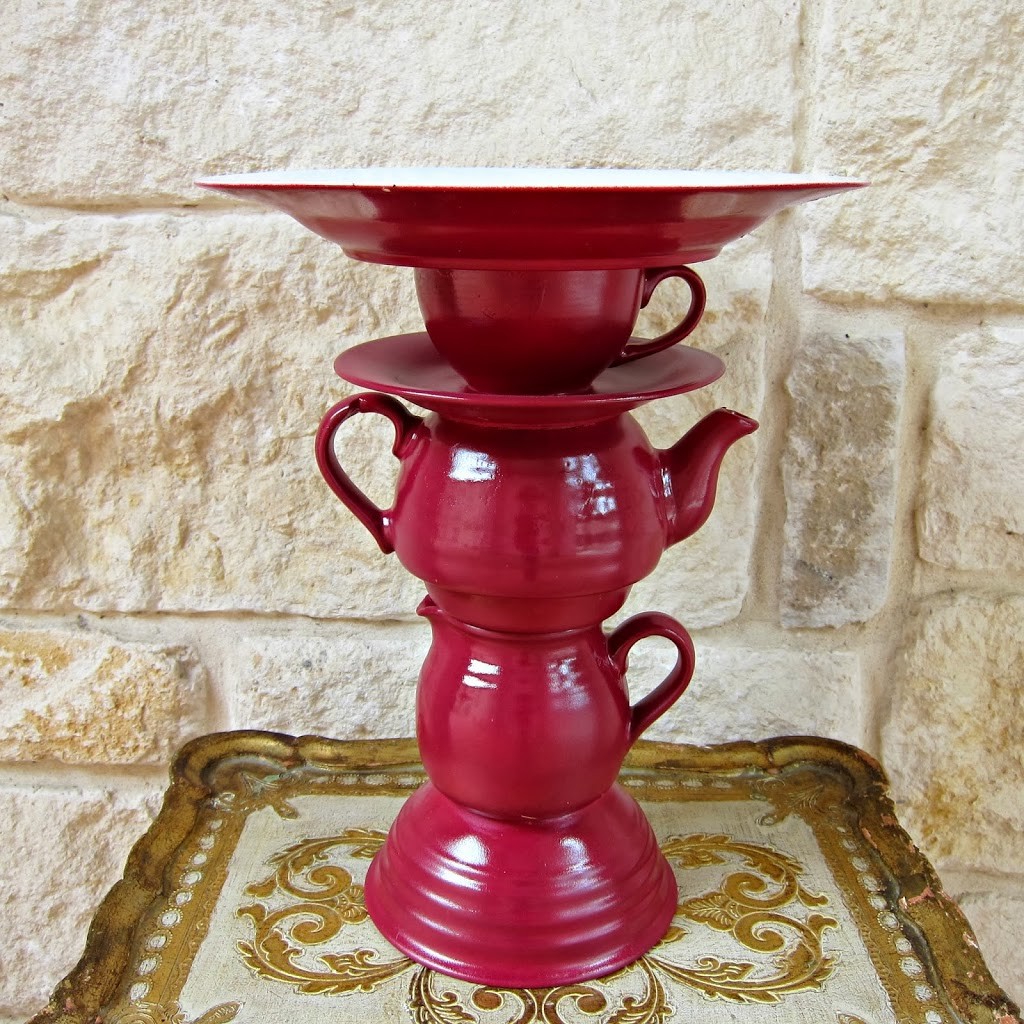 Teapot-cake-stand