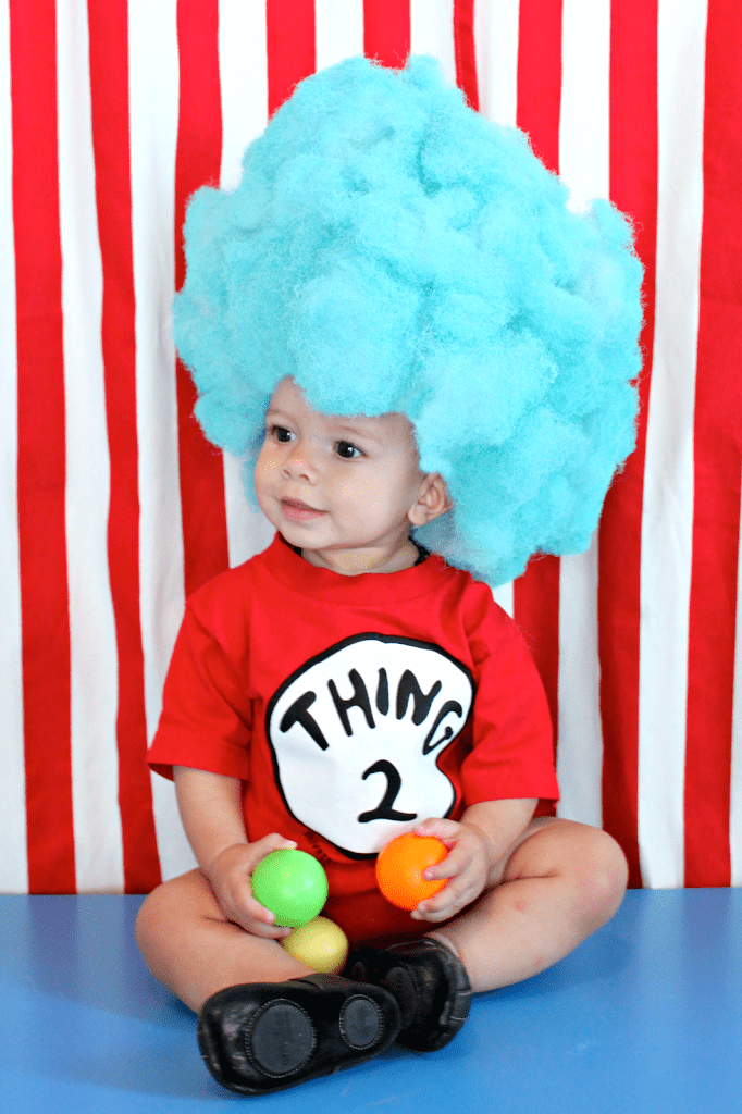 Make A Thing 1 And Thing 2 Wig For Your Diy Halloween Costume Morena S Corner