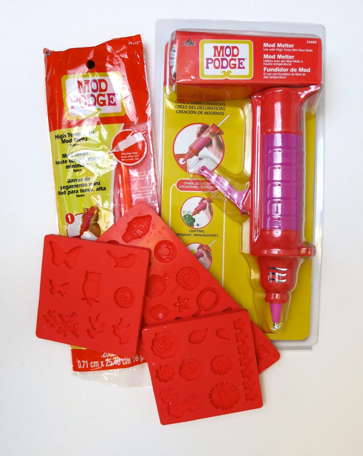 buttons supplies