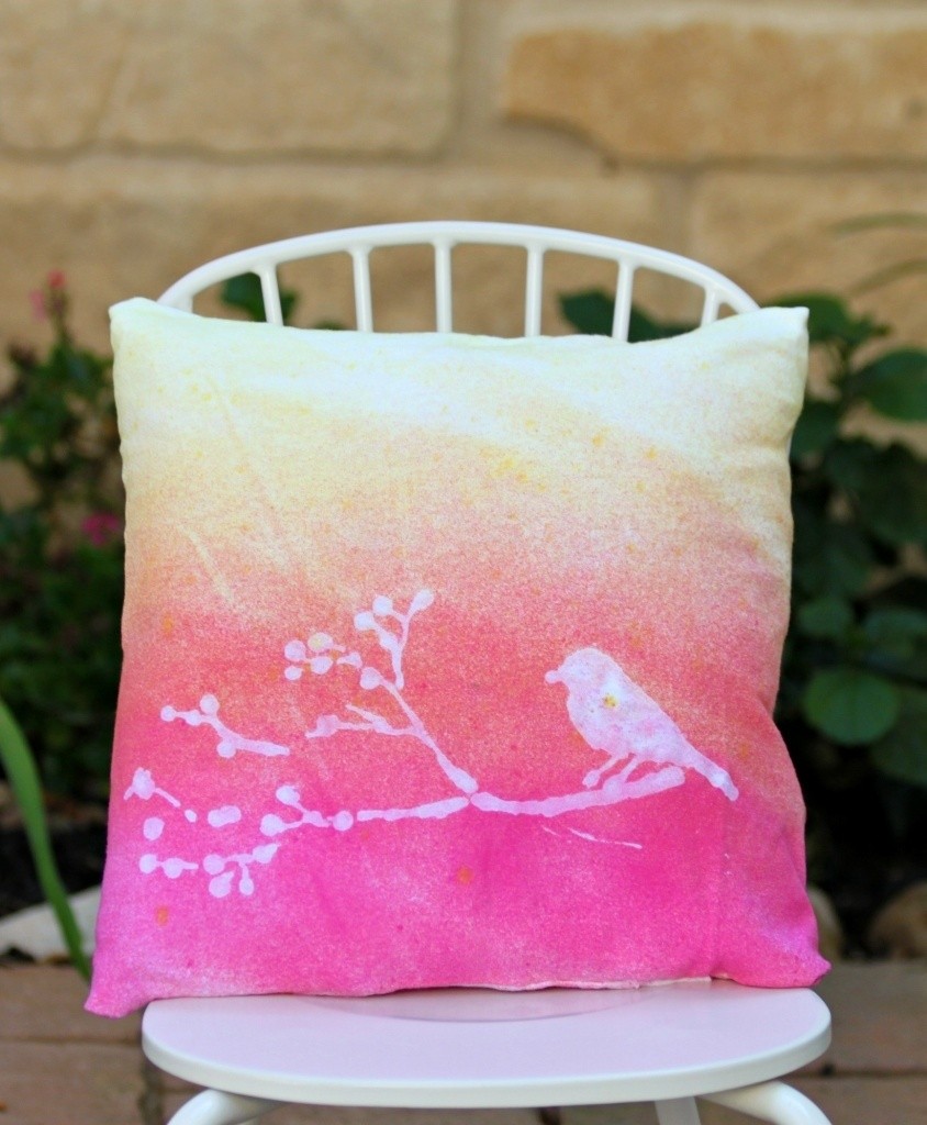 tie dye pillow