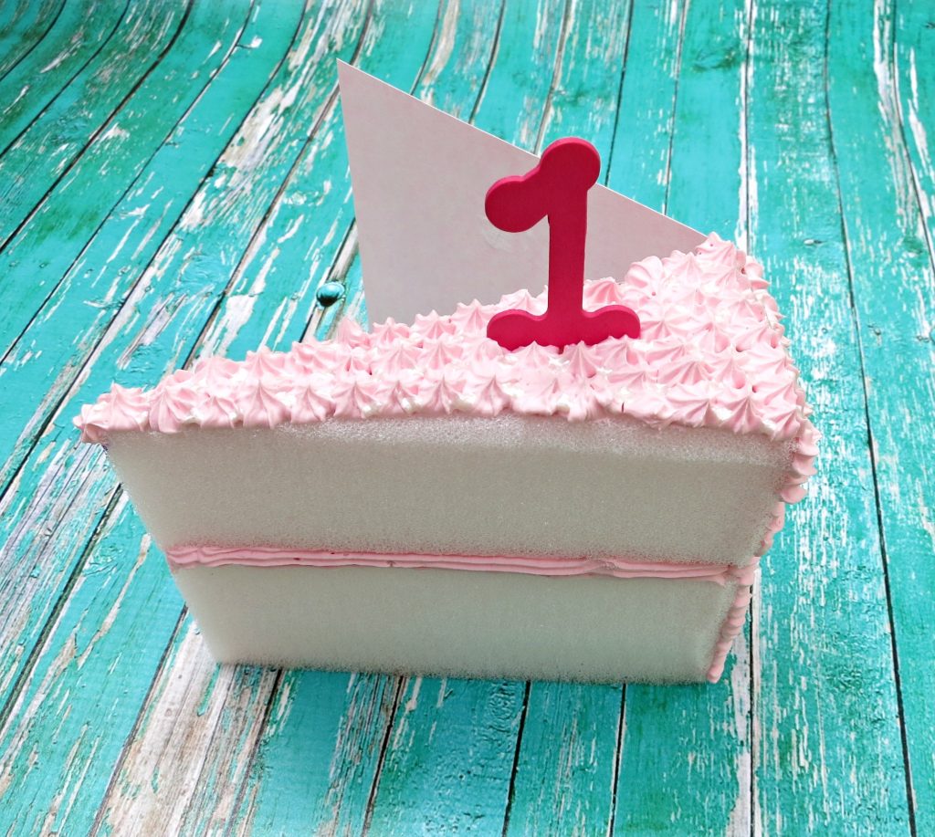 Make a birthday card that looks good enough to eat!