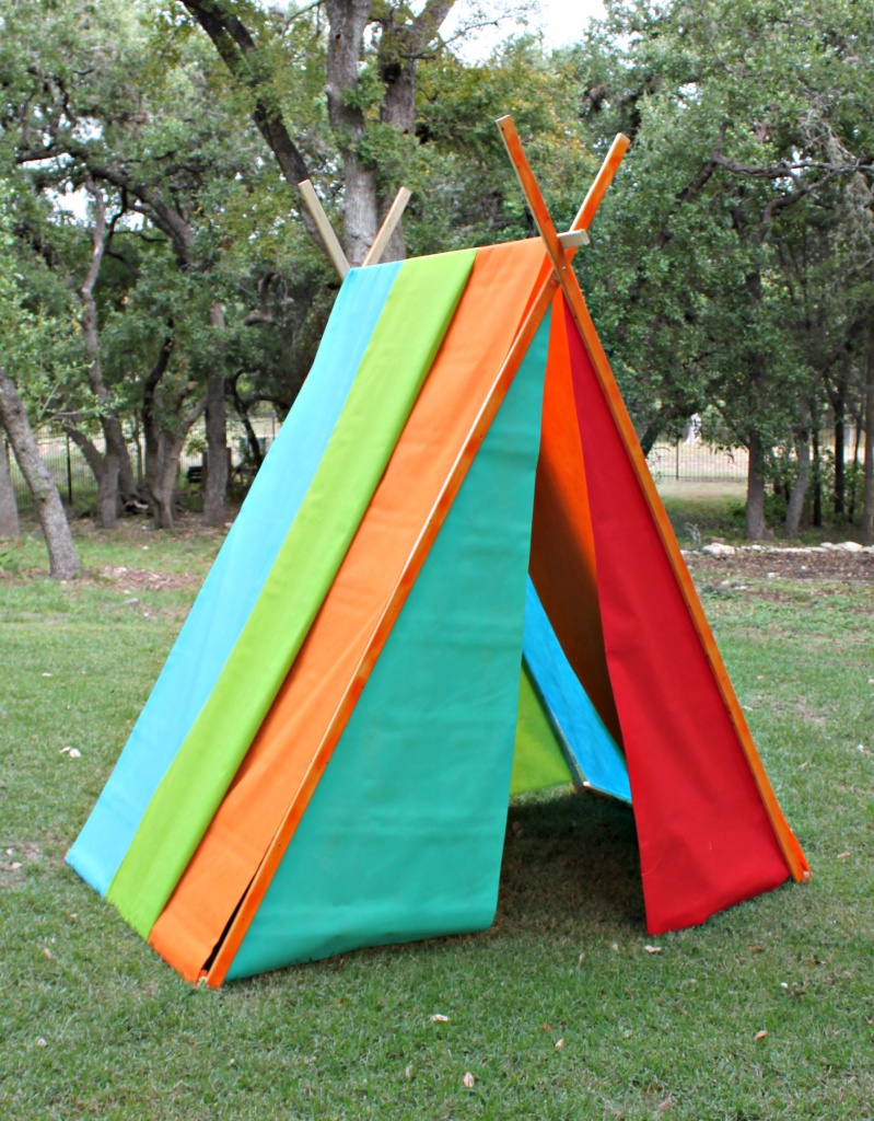 Make this tent DIY for your family to enjoy this summer.