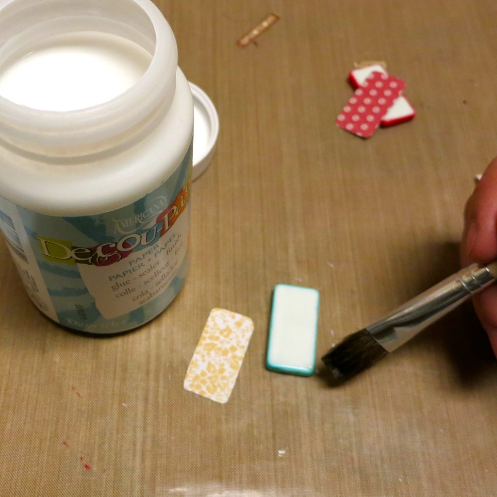 decoupage a domino