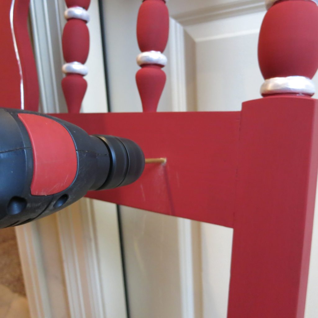 Make a headboard stocking hanger to decorate your home with this Christmas. Create a beautiful, thrifted functional piece of decor.