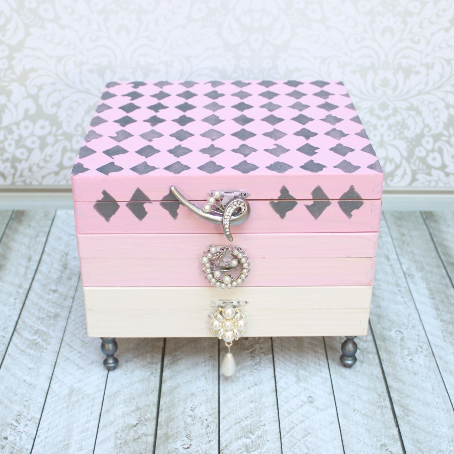 painted cigar boxes