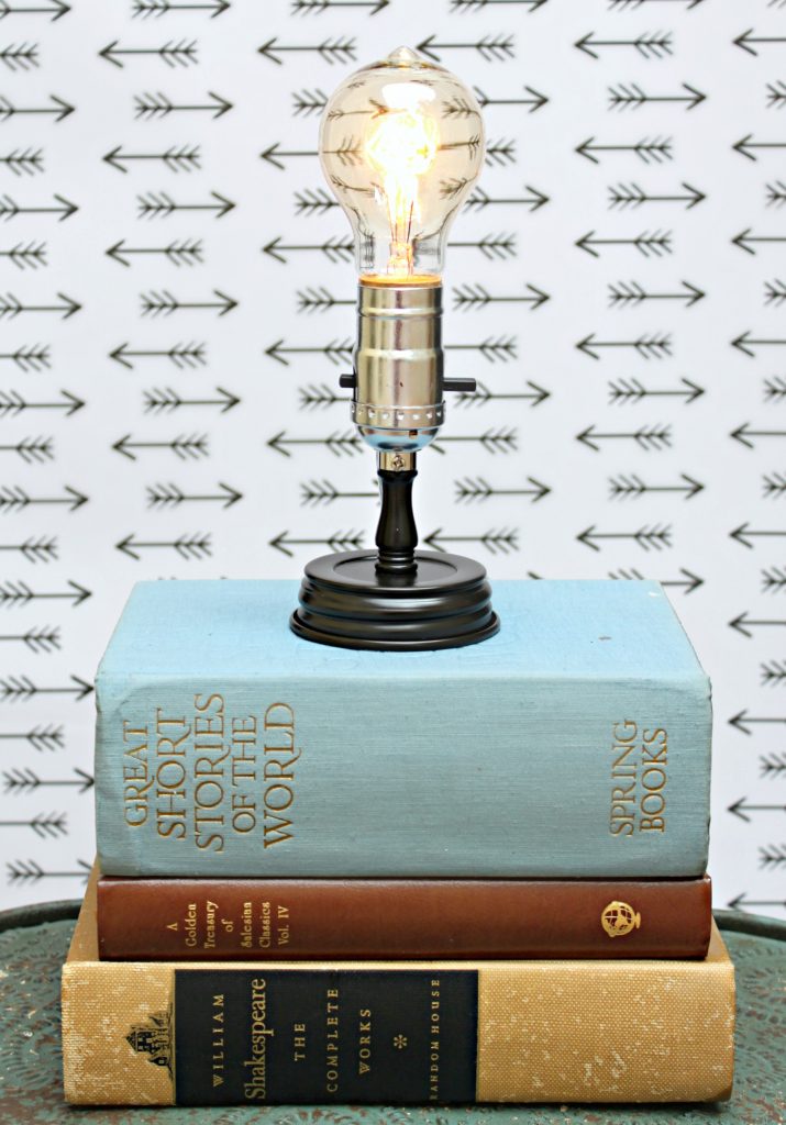 book lamp 1