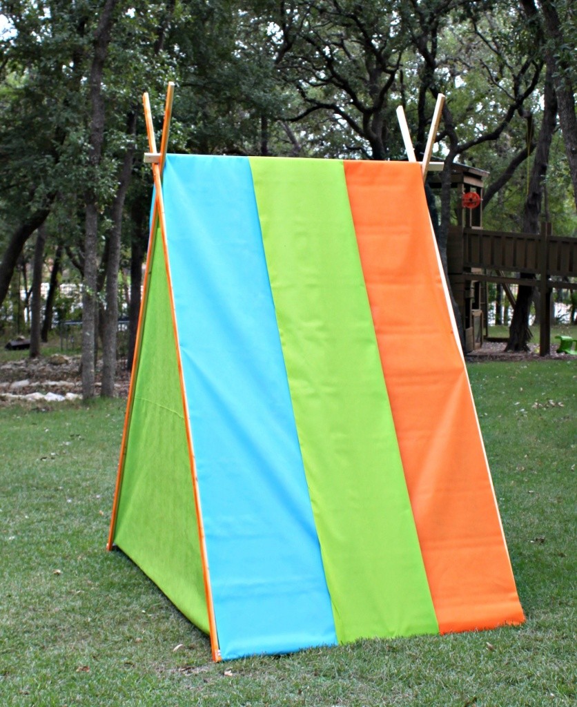 Make this tent DIY for your family to enjoy this summer.