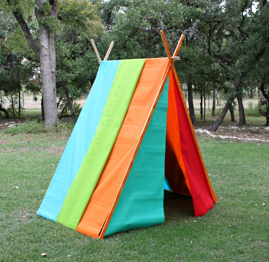 Make this tent DIY for your family to enjoy this summer.