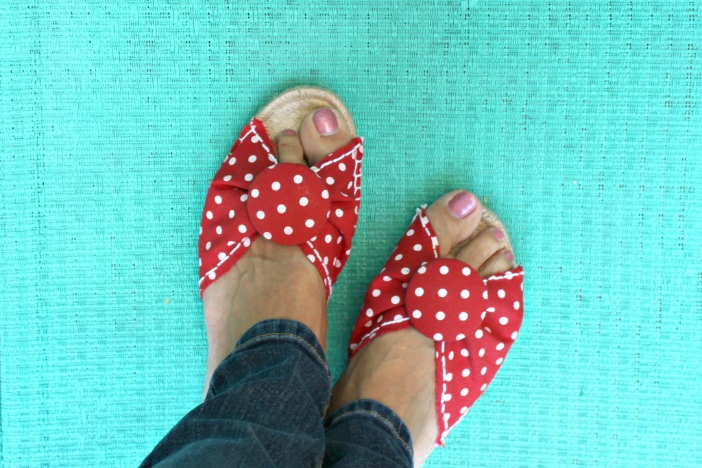 These are my new favorite shoes! They’re so easy to make that I can make several in lots of different colors and patterns.