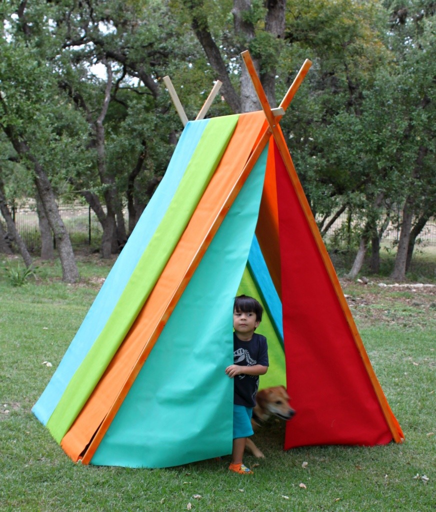 Make this tent DIY for your family to enjoy this summer.