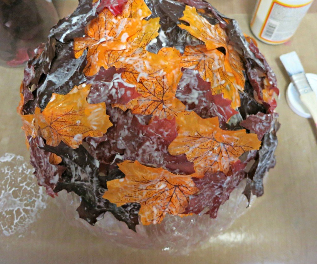make a leaf bowl for fall decorating
