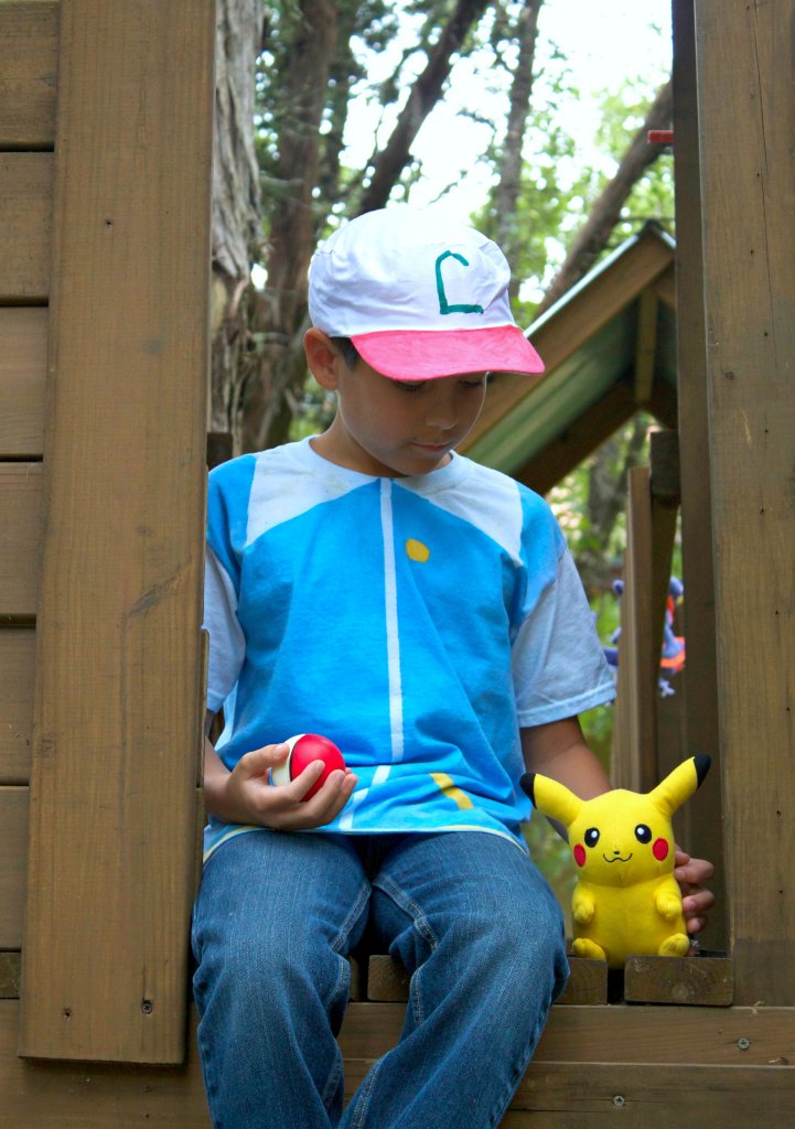 ash costume