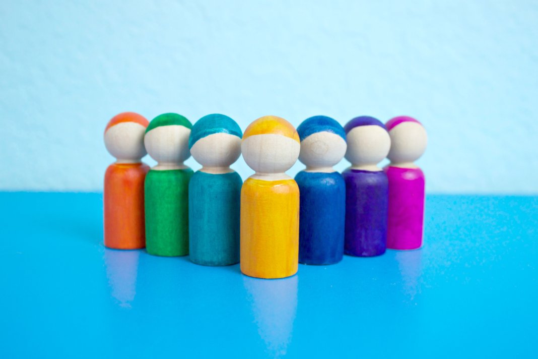 Colorful Peg Doll DIY