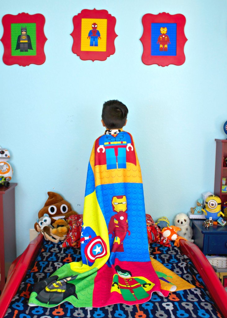 My son asked for a superhero themed room, inspired by the Lego Batman movie, I'm sure!  I was happy to oblige and decorate with Lego Superheroes!