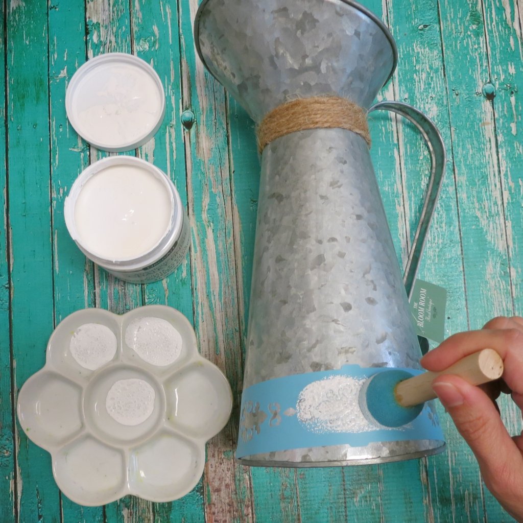 paint tin