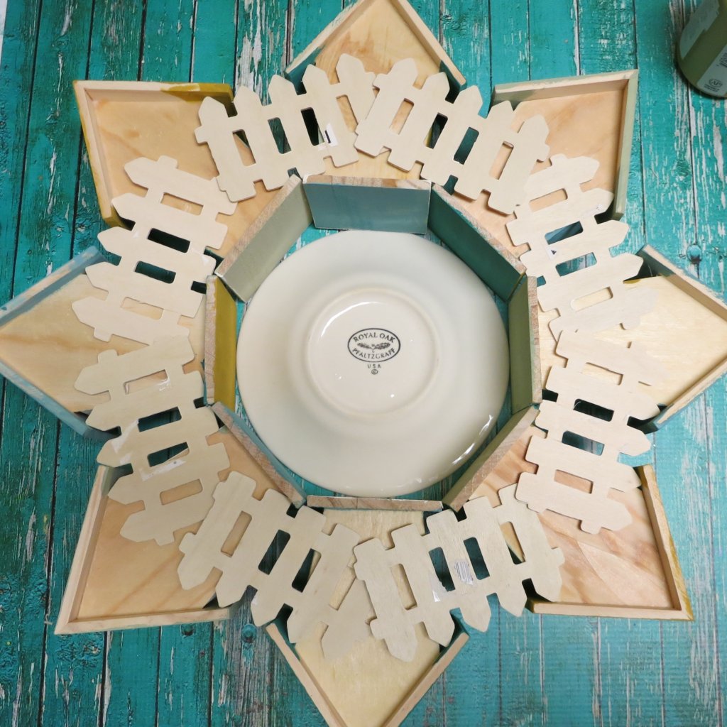 arrange birdhouses to make spring wreath