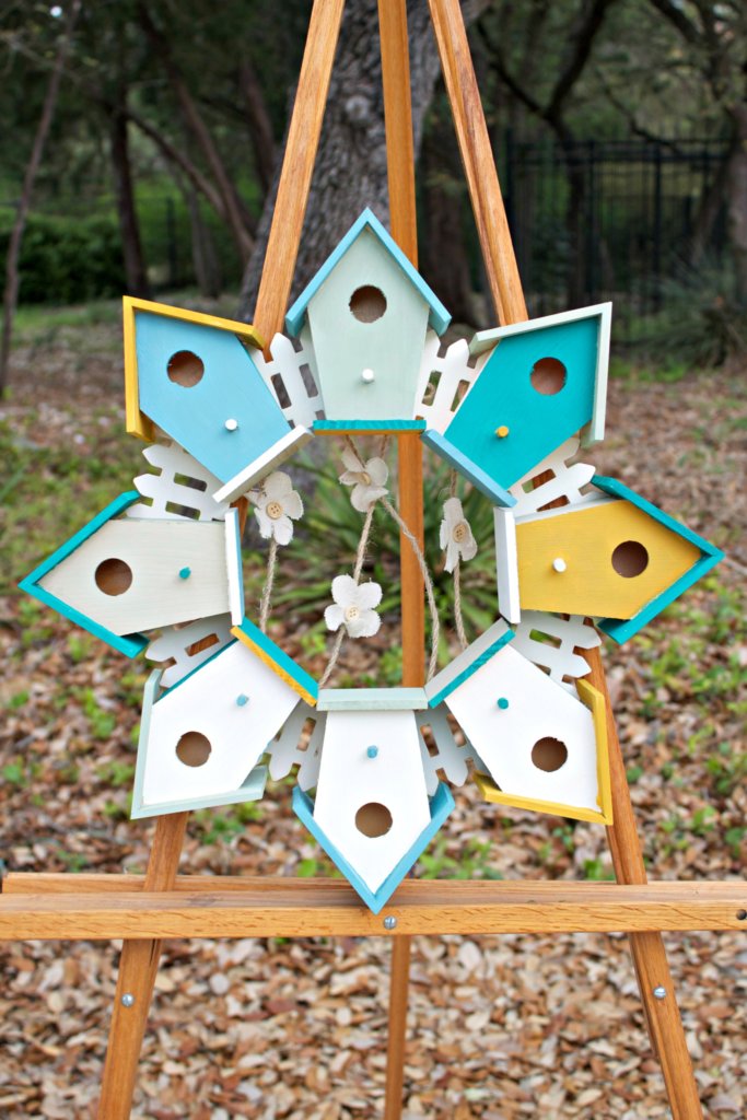 Birdhouse Wreath Tutorial: DIY Spring Decor
