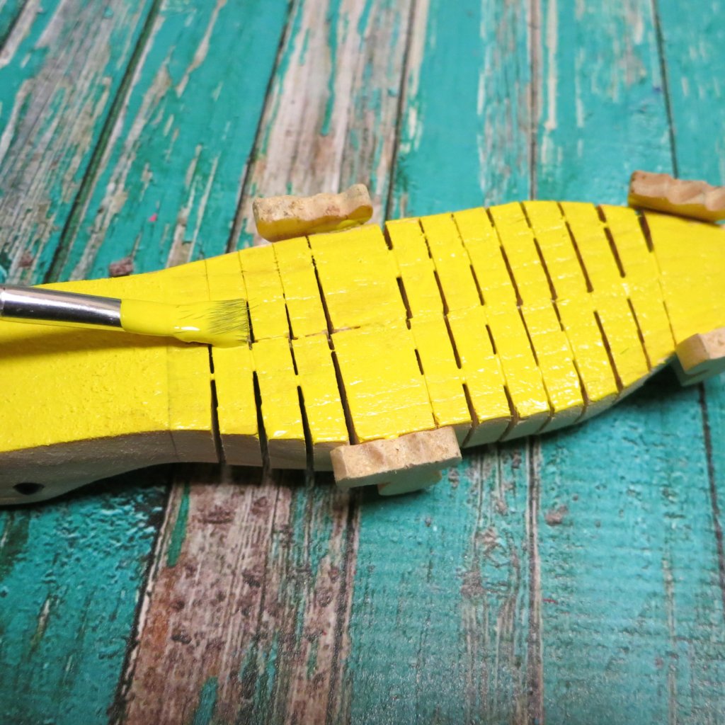 yellow paint