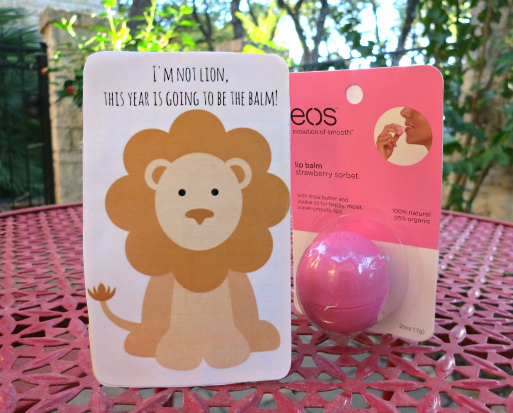 Make punny lip balm printables to make a back to school gift that your children can give to their teachers on the first day of school.