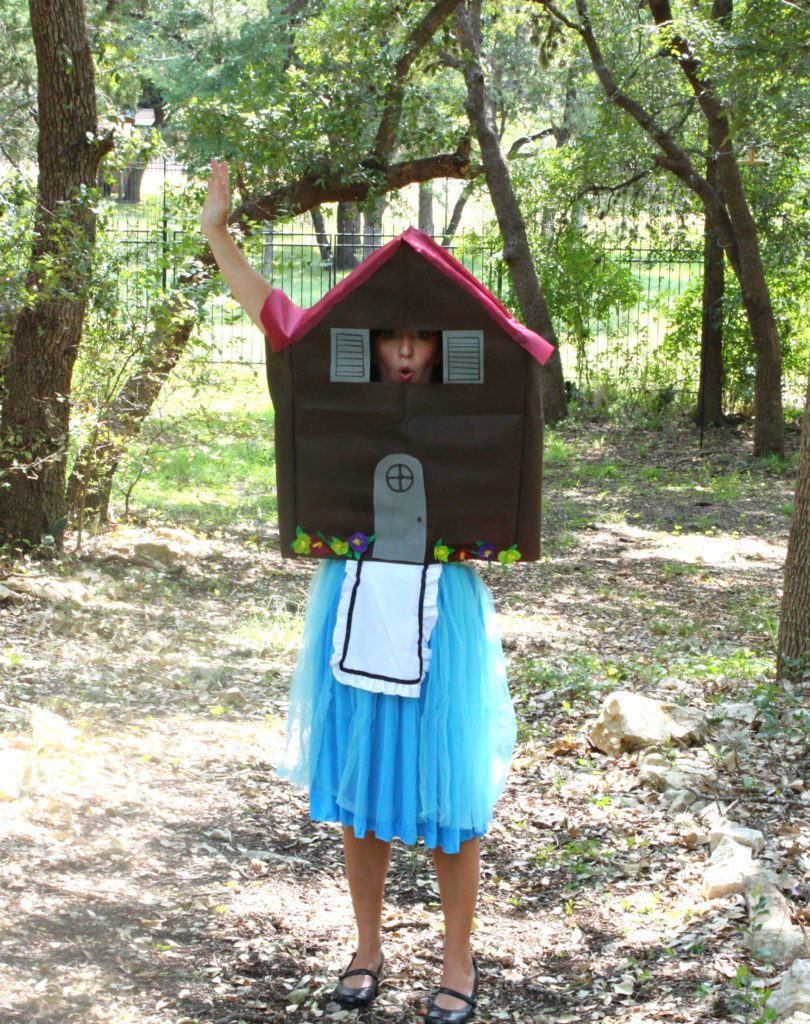 Oh no, Alice stuck in White Rabbit's house in Wonderland! Make this quick, fun no sew costume to wear this Halloween and get lots of laughs.