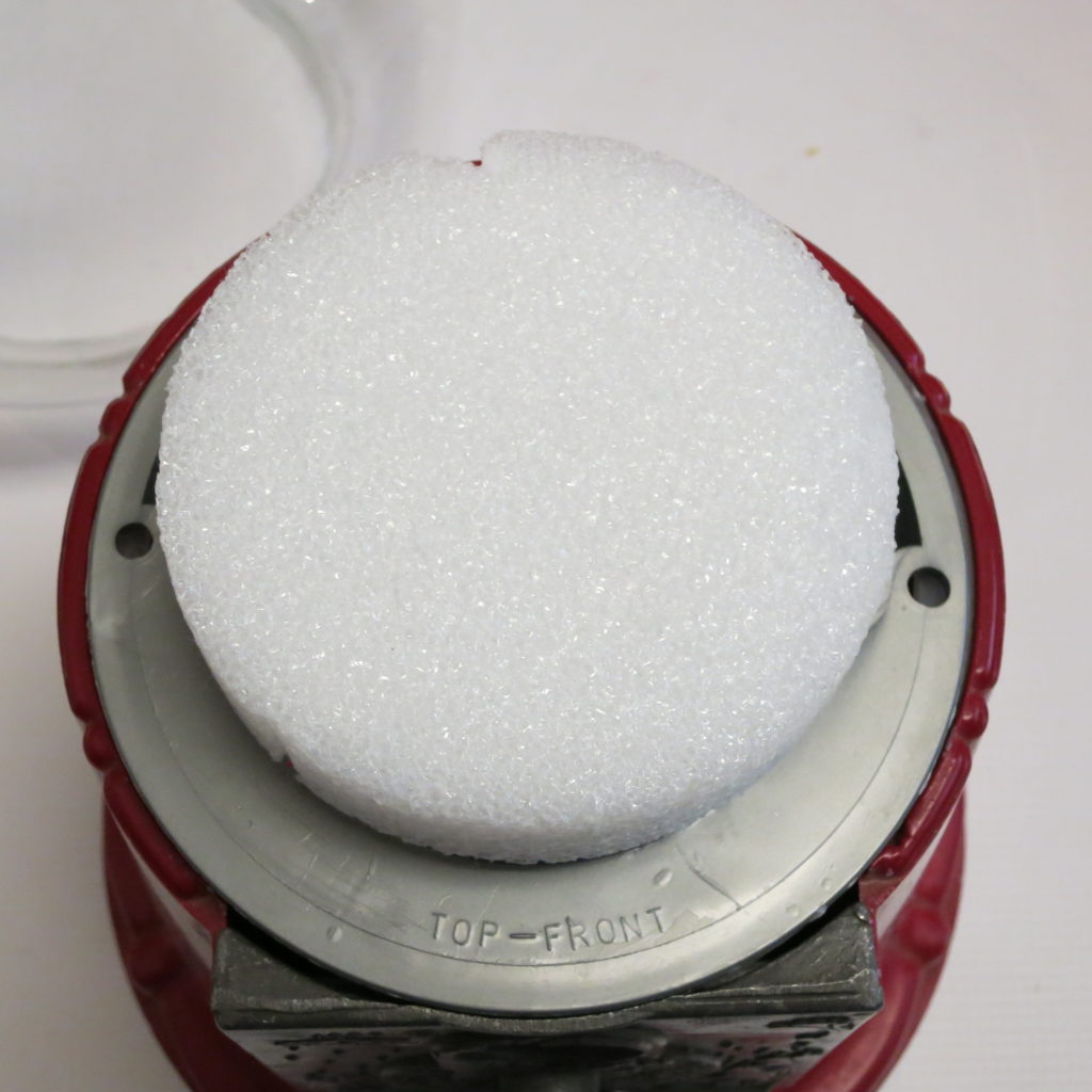 Make a gumball machine snow globe using a thrift store item with various craft supplies. Make adorable holiday Christmas and winter decor!