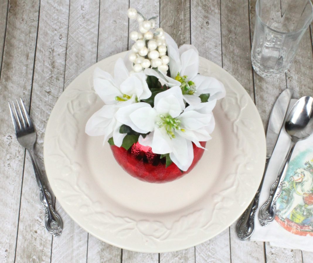 floral ornament place setting