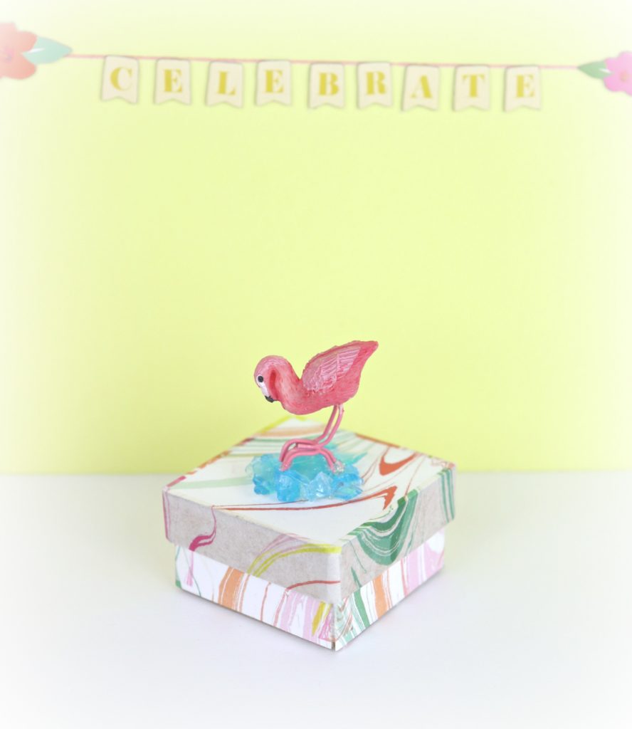 Flamingo party favor boxes are perfect for summer gatherings!  