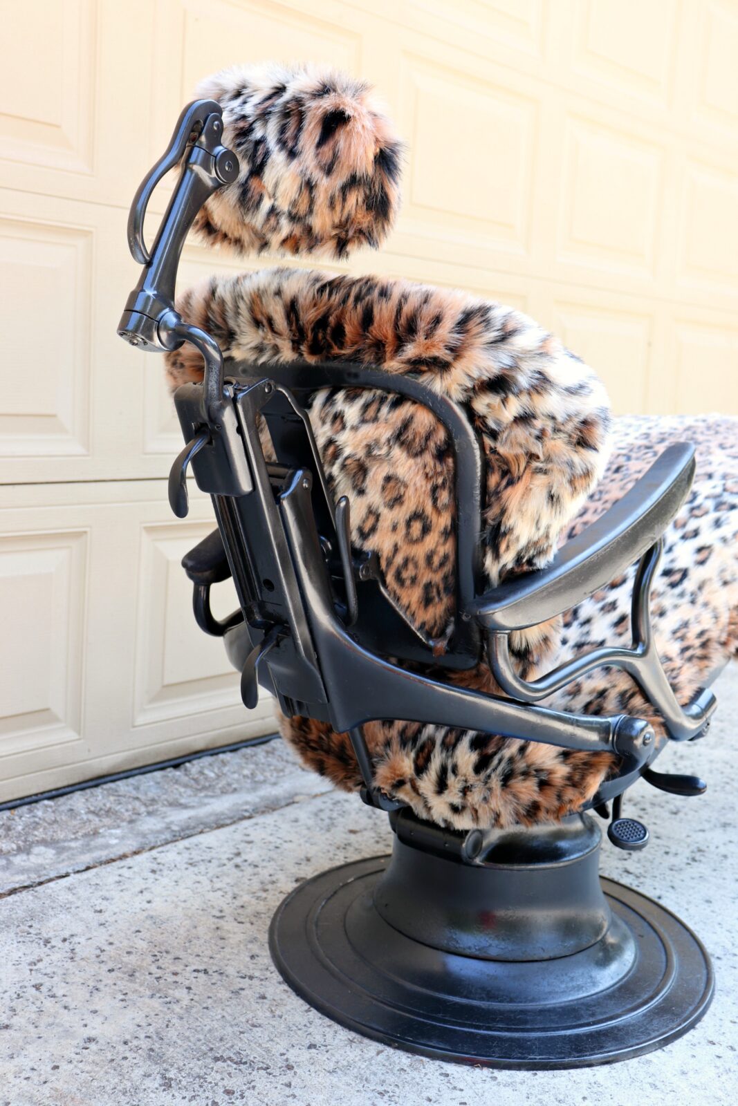 vintage Ritter dentist chair