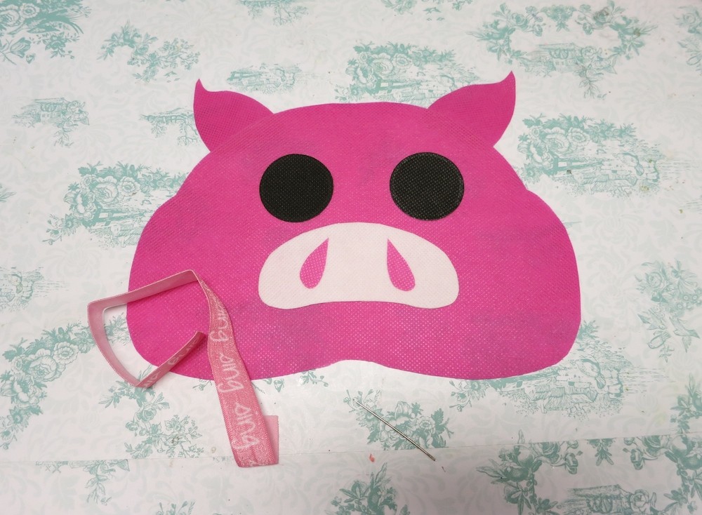 little pig brick house costume