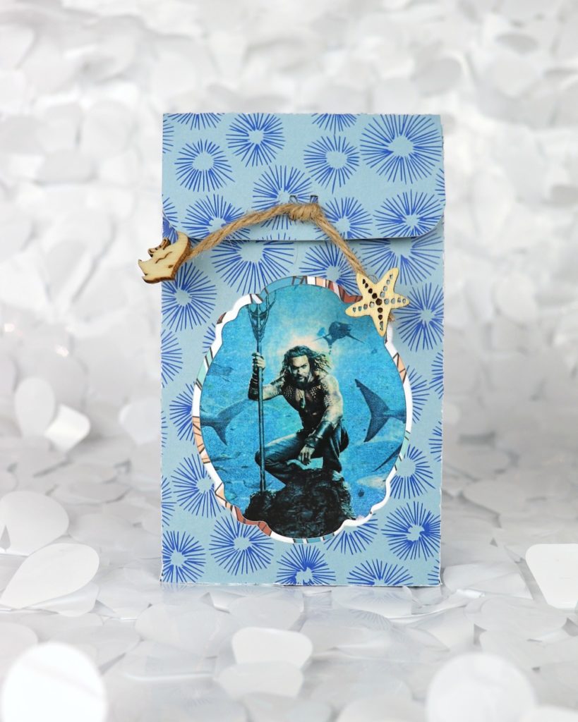 This Aquaman craft is perfect for your movie night girls night out. 