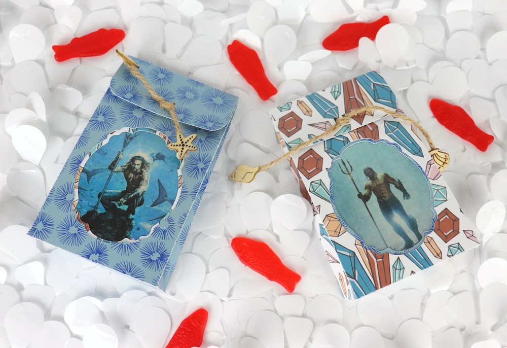This Aquaman craft is perfect for your movie night girls night out. 