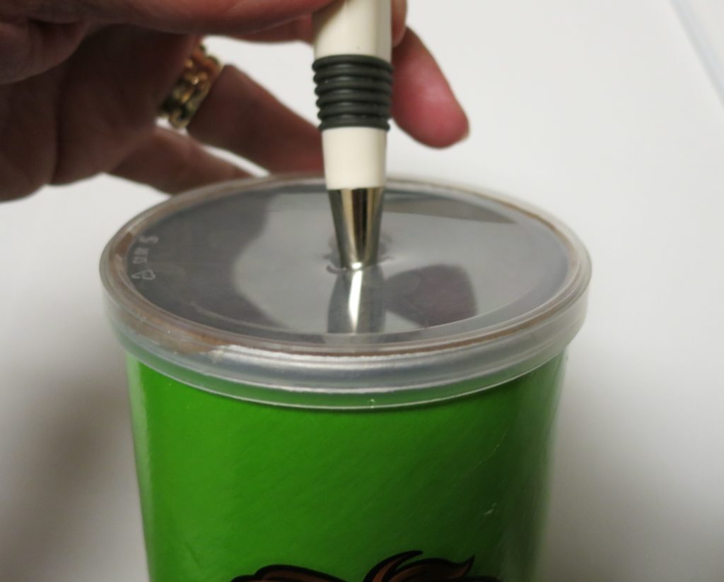 Wine from a Pringles Can: Sippy Cup Tutorial
