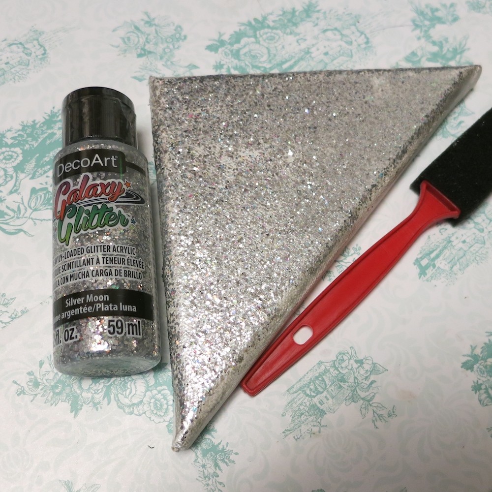 silver glitter geometric heart DIY art