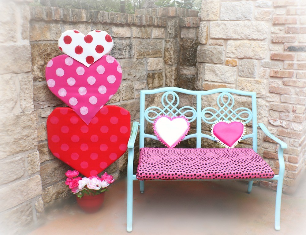 Valentine Porch Makeover to Brighten Up for the Holidays