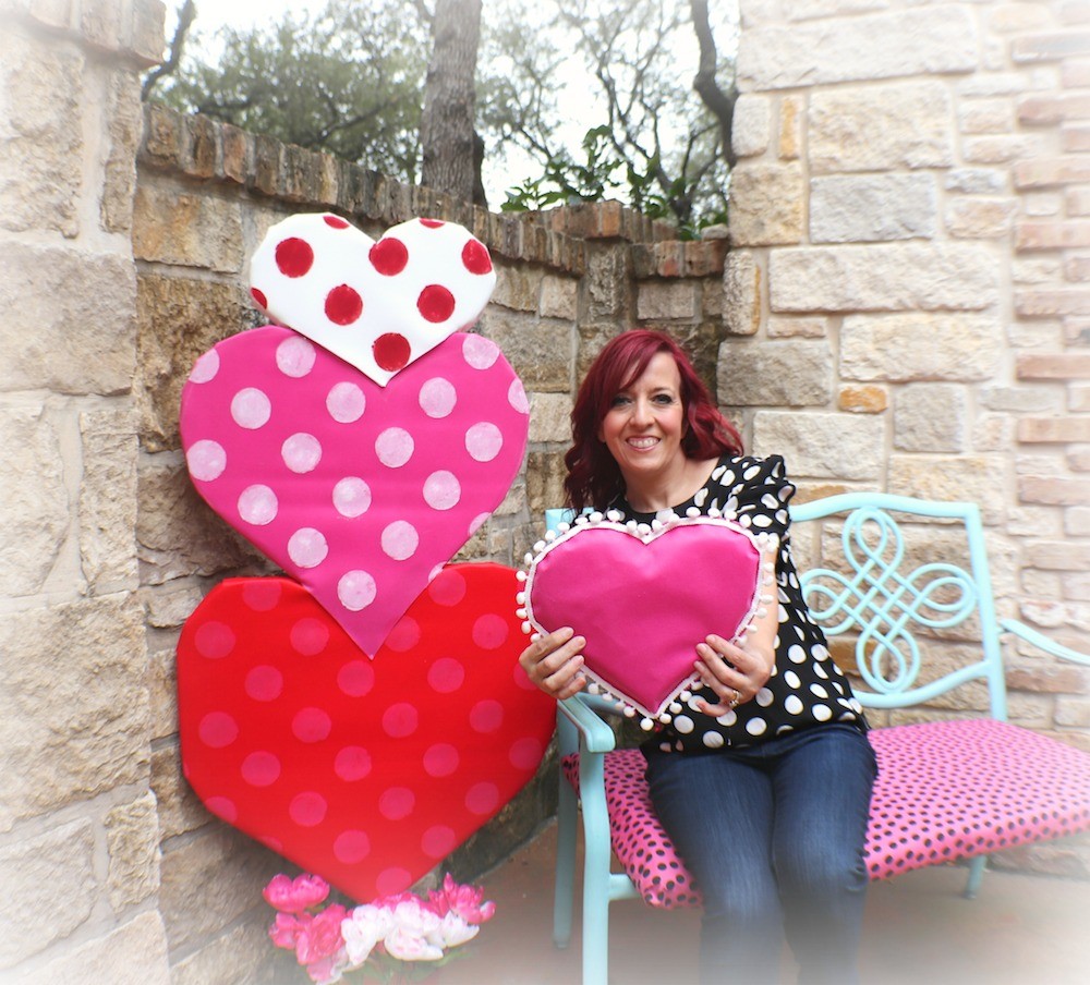 Valentine Porch Makeover: DIY Outdoor Decor Projects