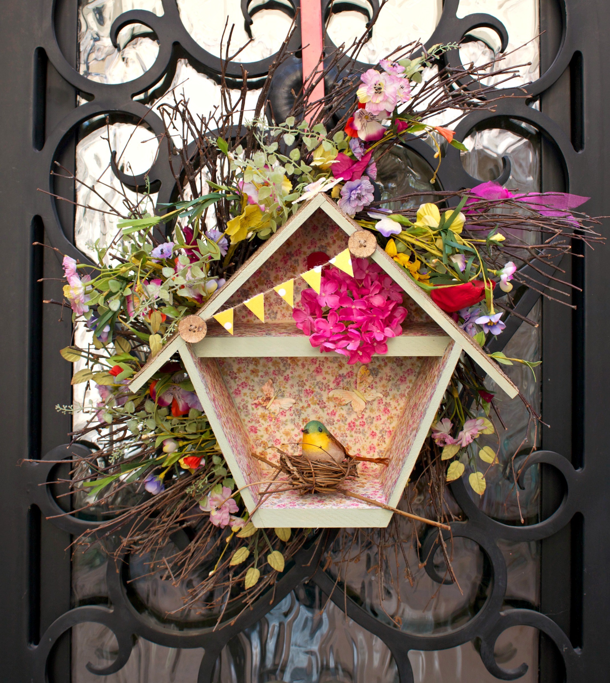 Birdhouse Spring Wreath Cheery Home Decor