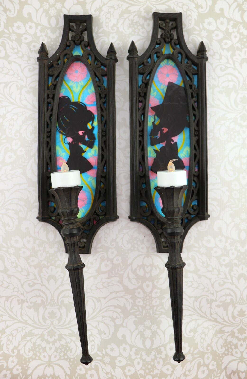 skull couple decor