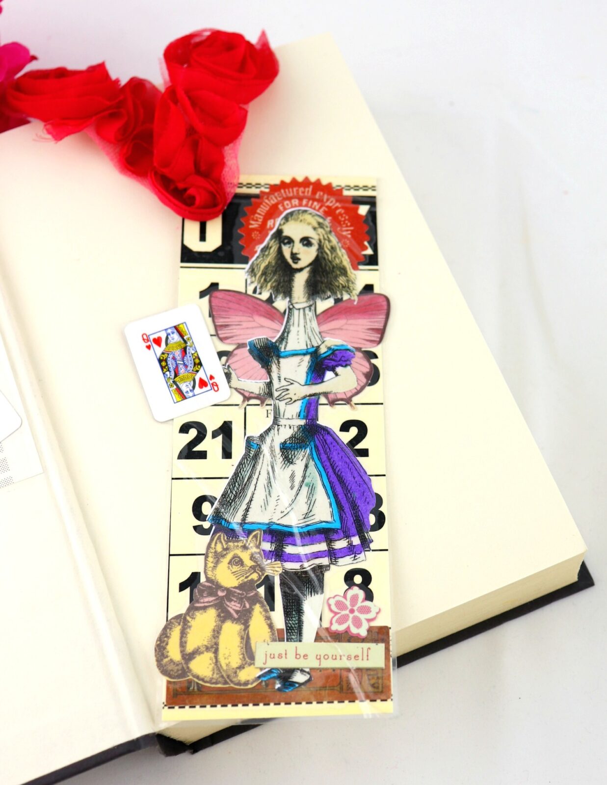 Book Lovers Day Crafts: Wonderland Bookmark and Bookplate