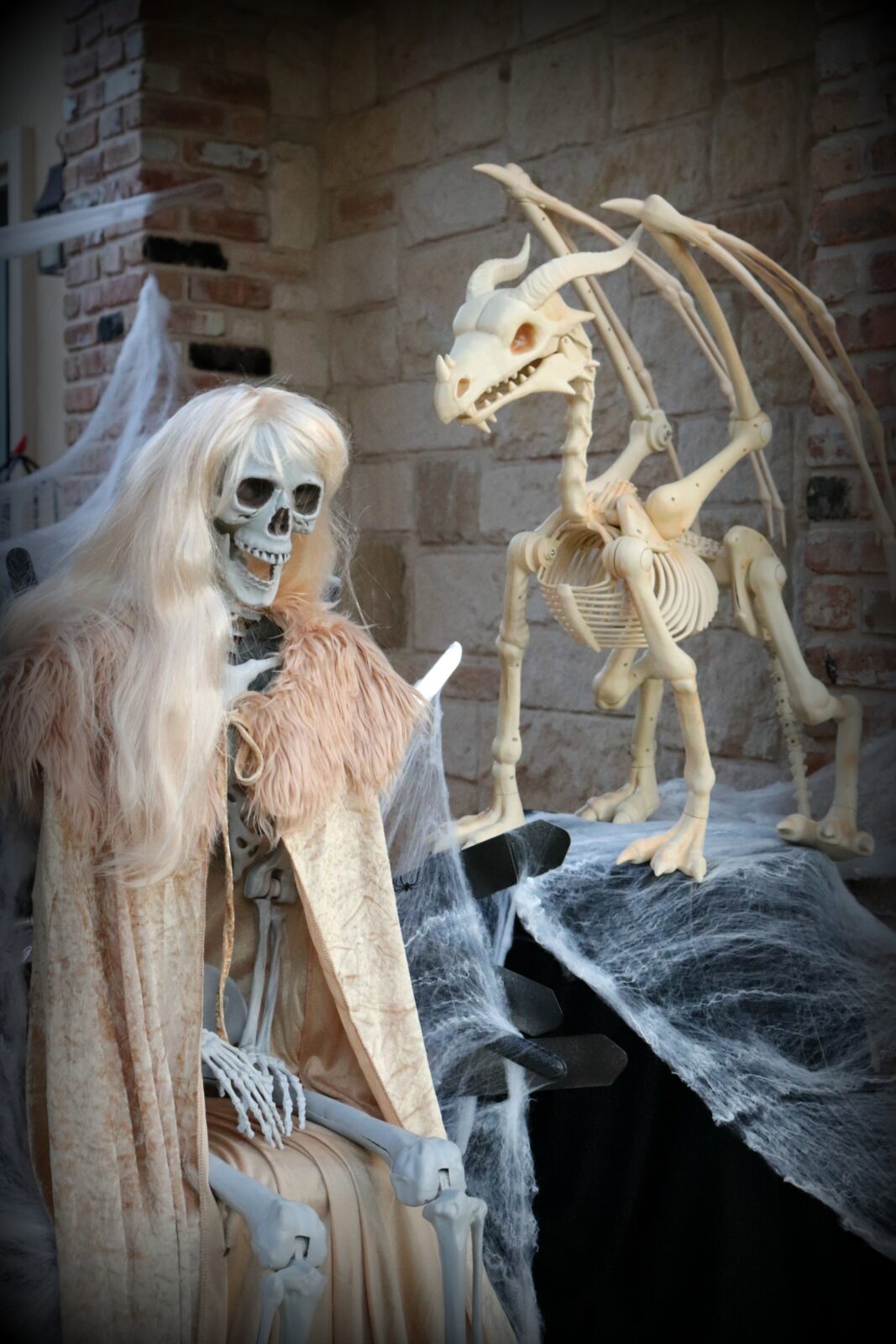 Game of Thrones Halloween Porch Decor