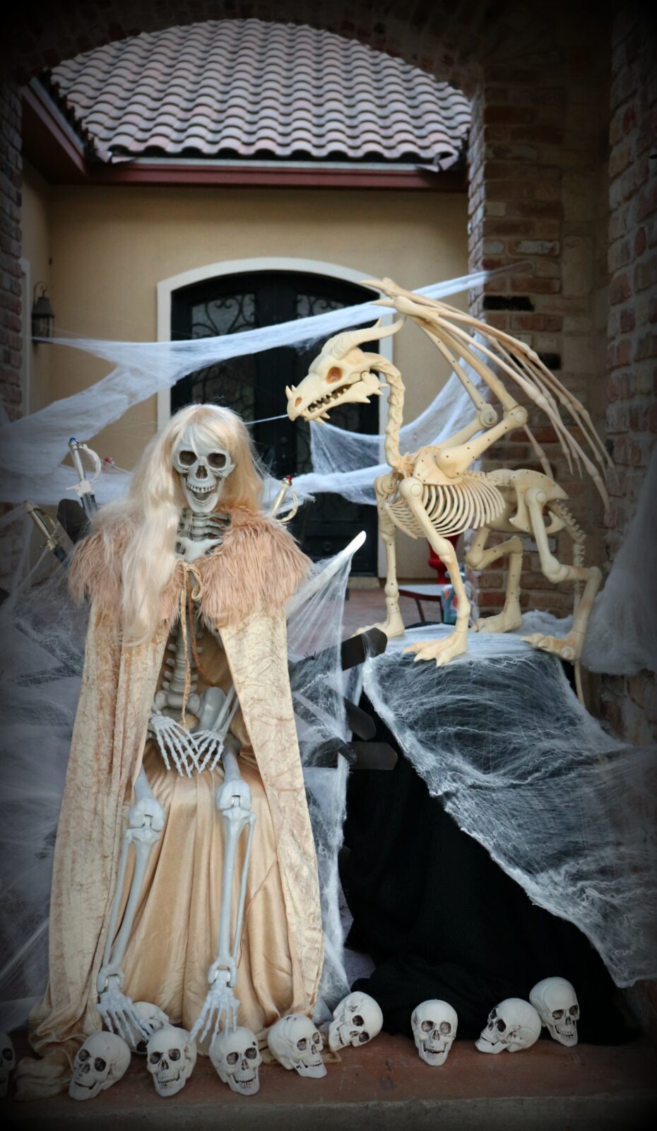 Game of Thrones Halloween Porch Decor