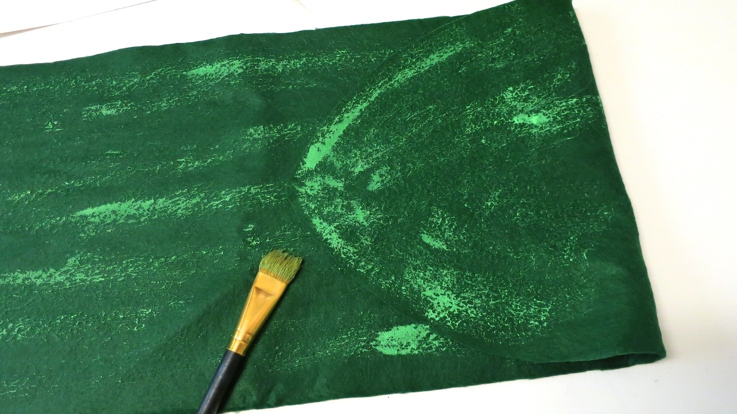 paint felt costume