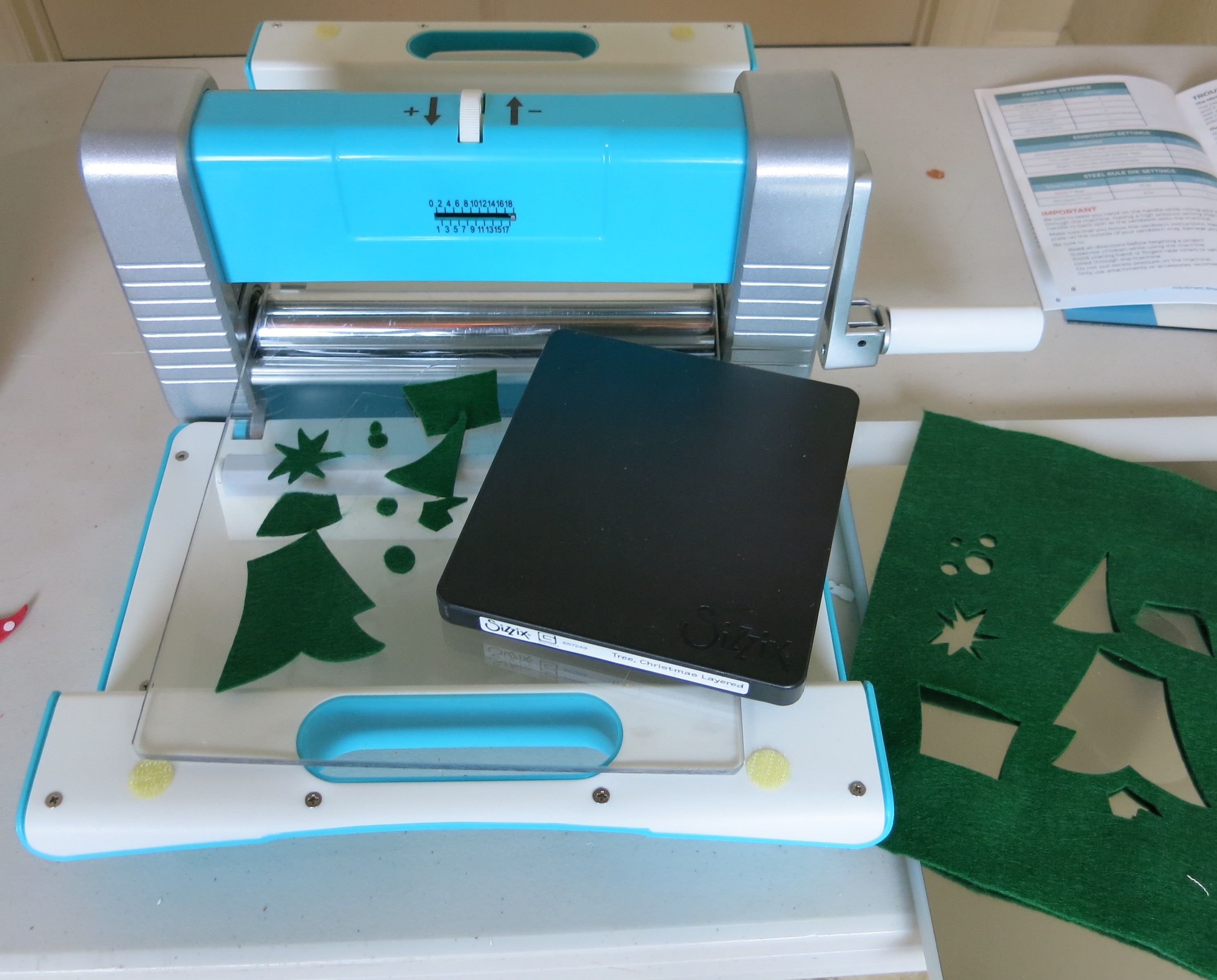 Die cutting felt