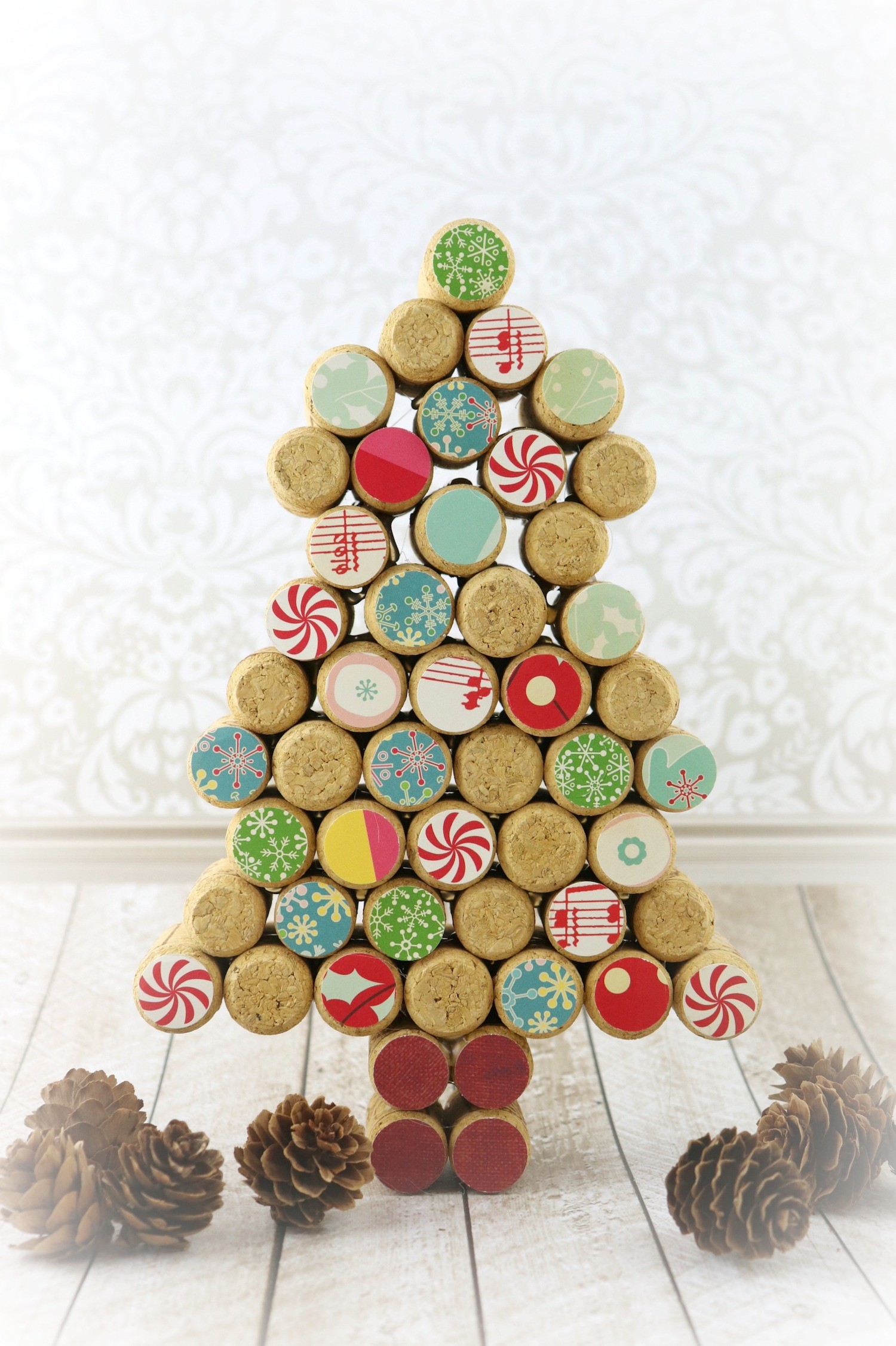 Cork Tree Decor DIY: 12 Days of Christmas Crafts
