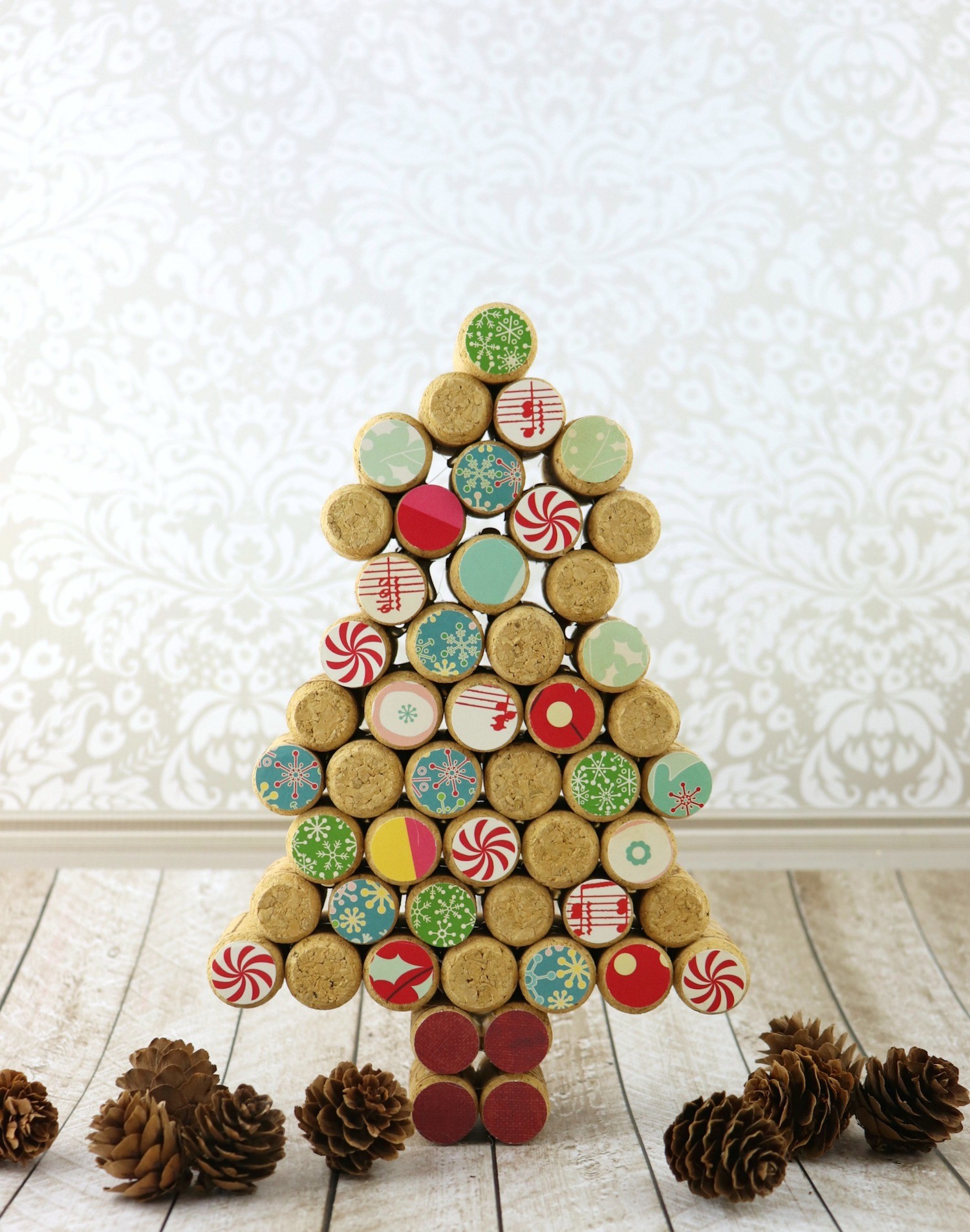 Cork Tree Decor DIY: 12 Days of Christmas Crafts