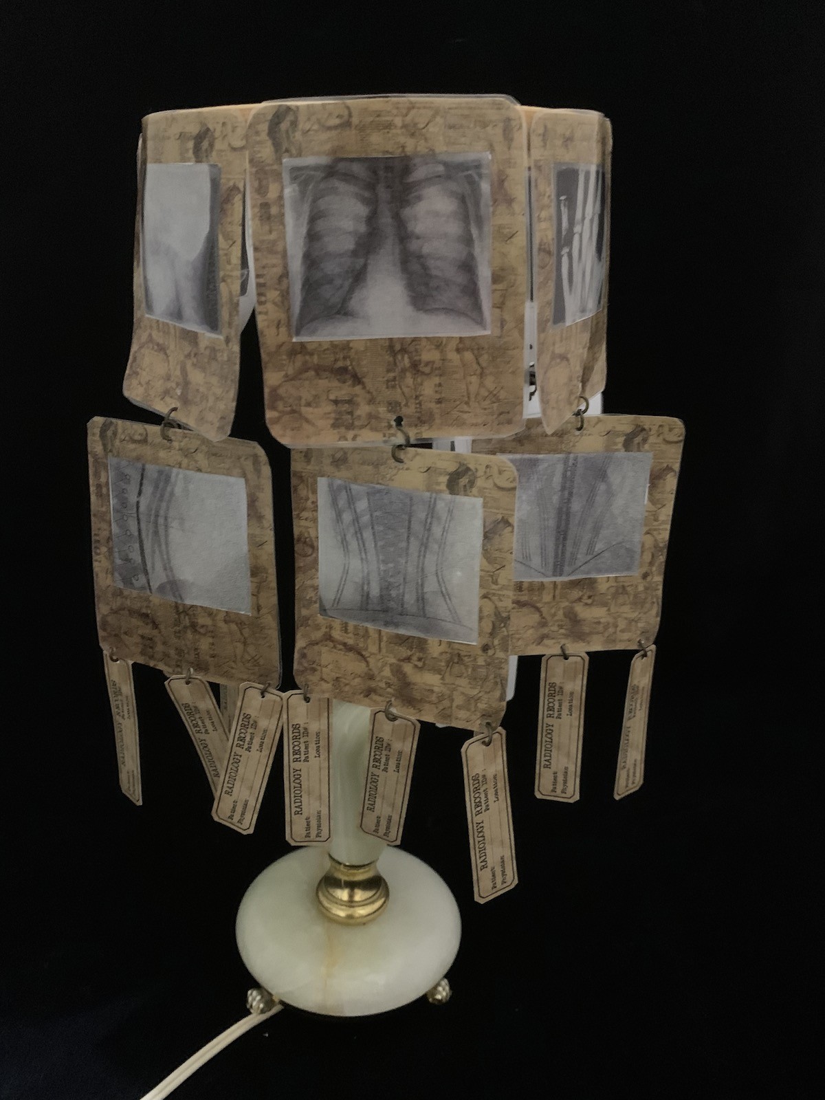 make an x-ray lamp with printables