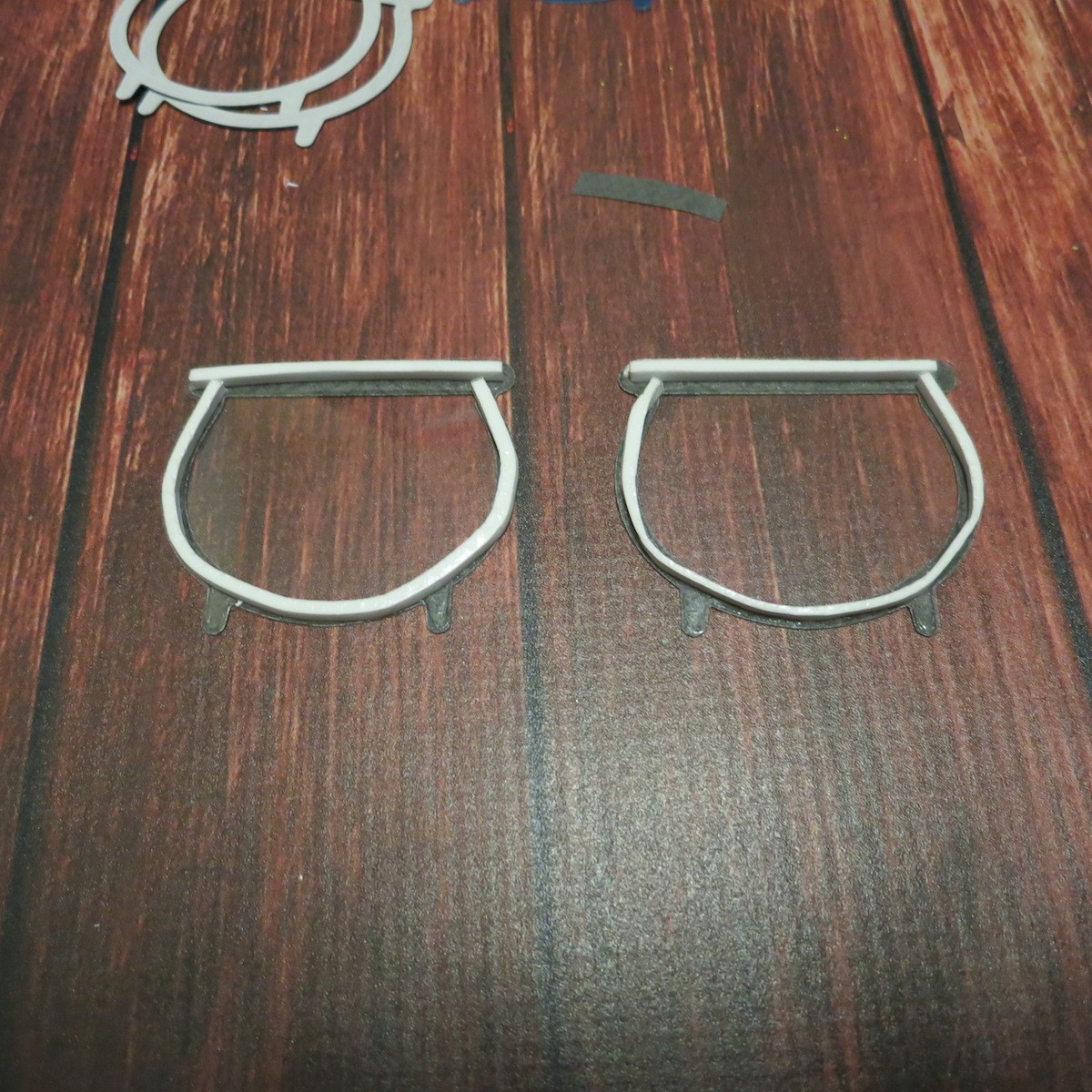 DIY halloween shaker glasses