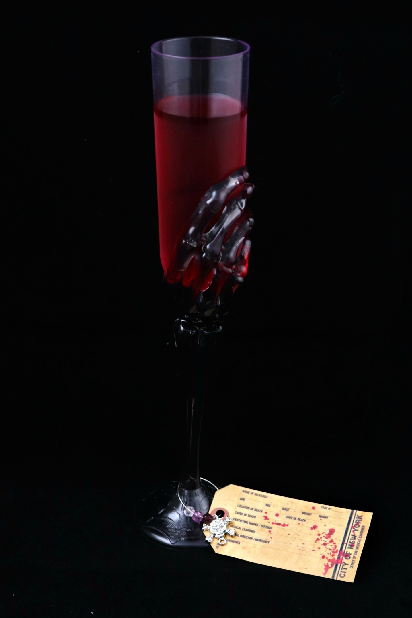 wine charms that look like toe tags