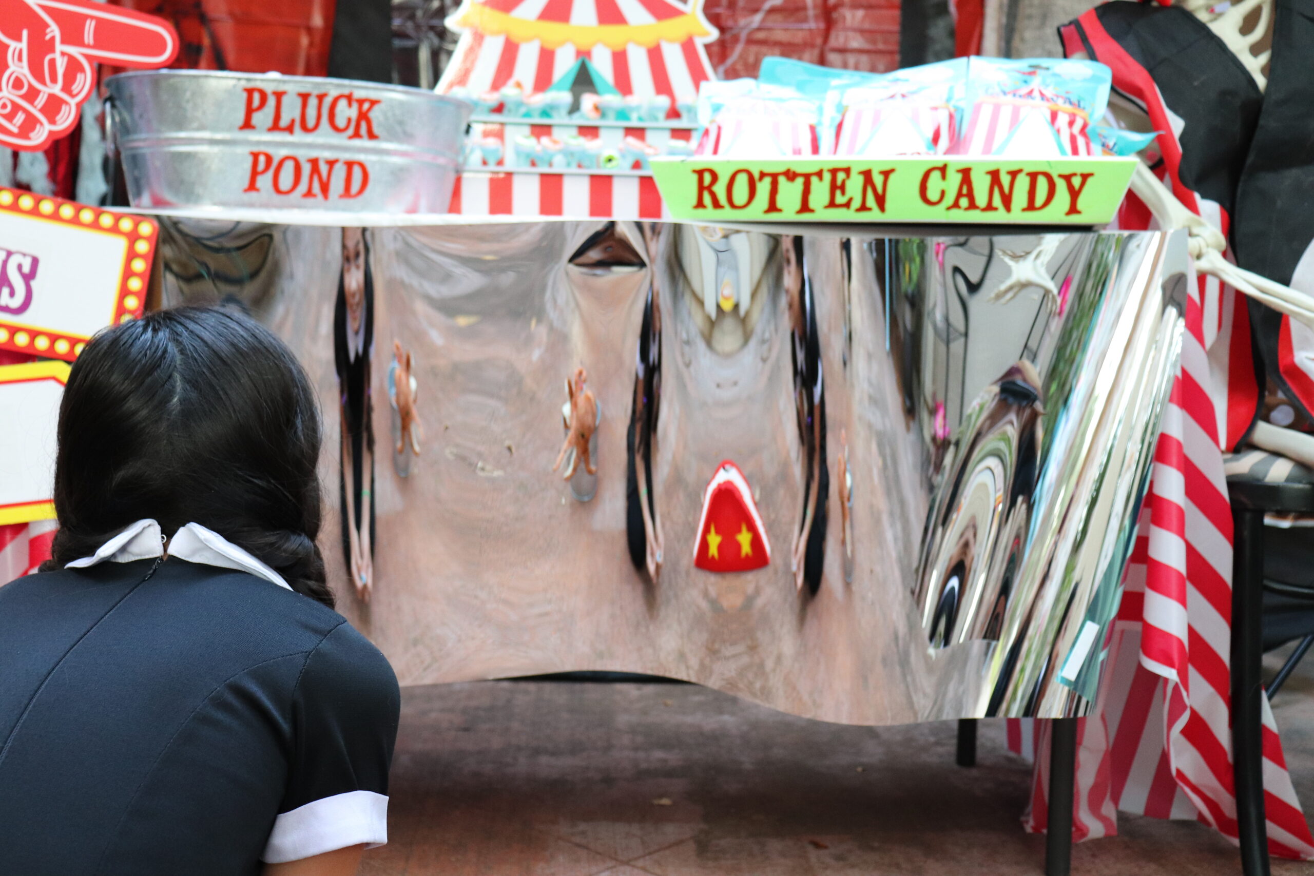 fun house mirror for Carnevil Halloween display
