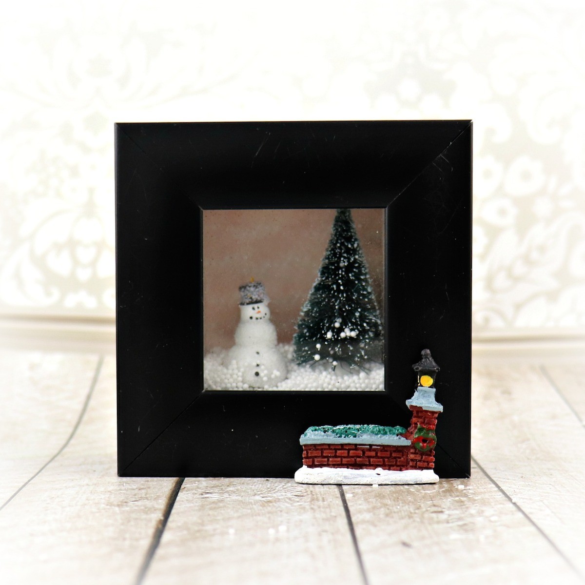 snowman shadow box decor